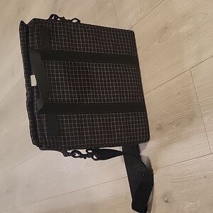 Tom Bihn Brain Cell Bag